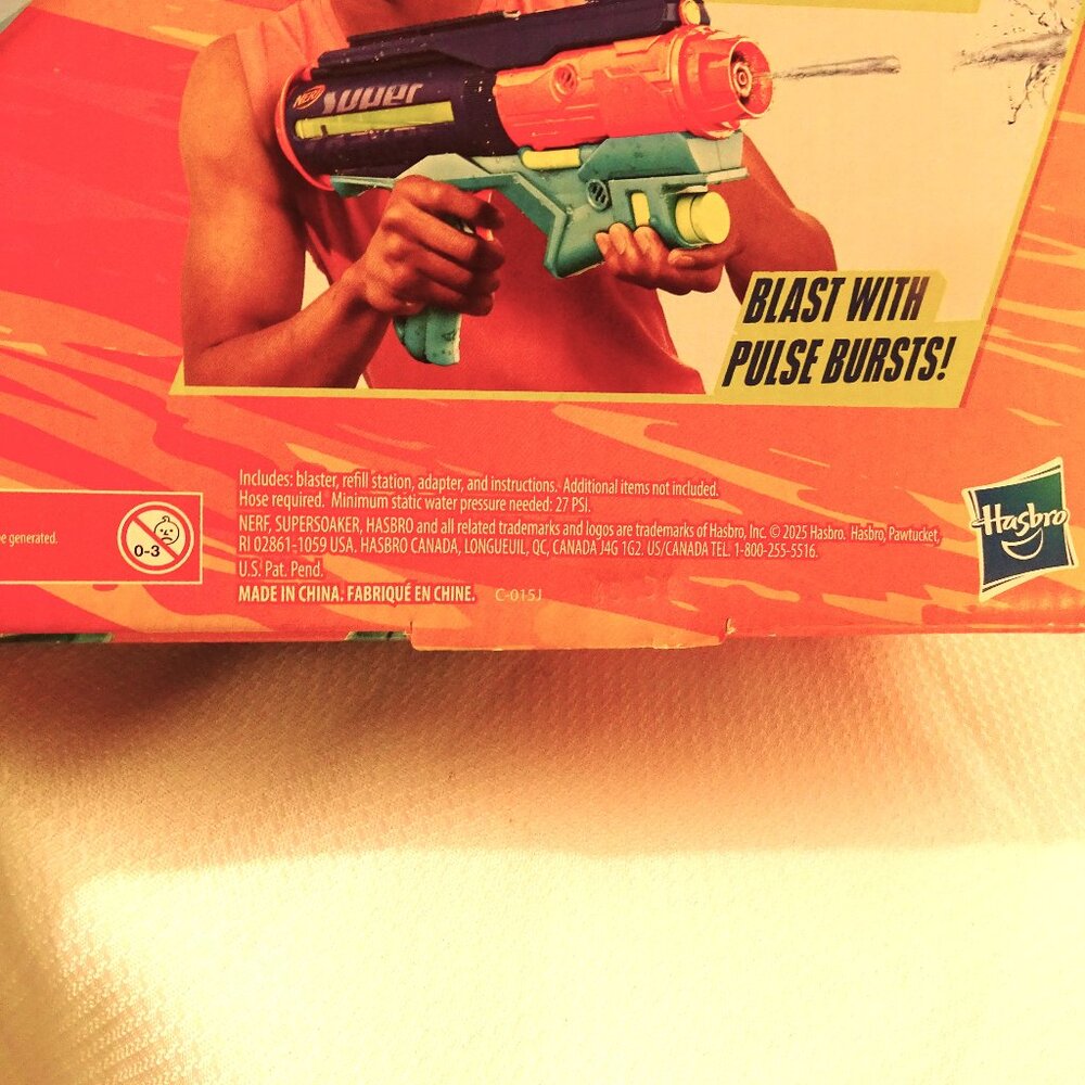 Nerf Super Soaker Power Drench Water Blaster - NIB - ages 8+ - Picture 3 of 3